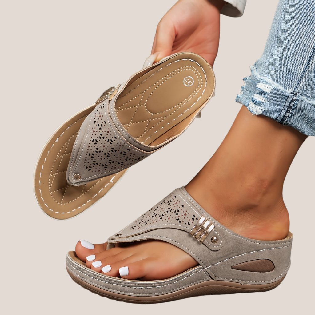 NAELYN™ | STYLISH COMFORT SANDALS