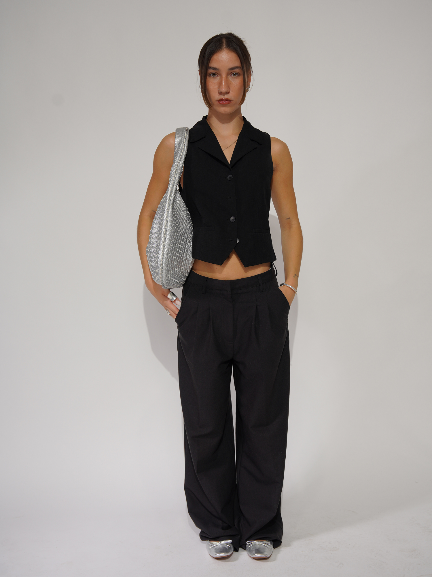 LYONNE – ONE SHOULDER WONDER BAG
