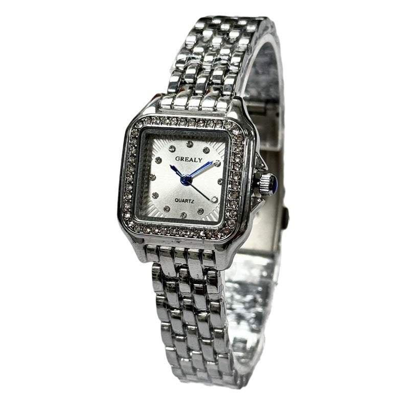GlimmerTime – Classic Crystal Watch