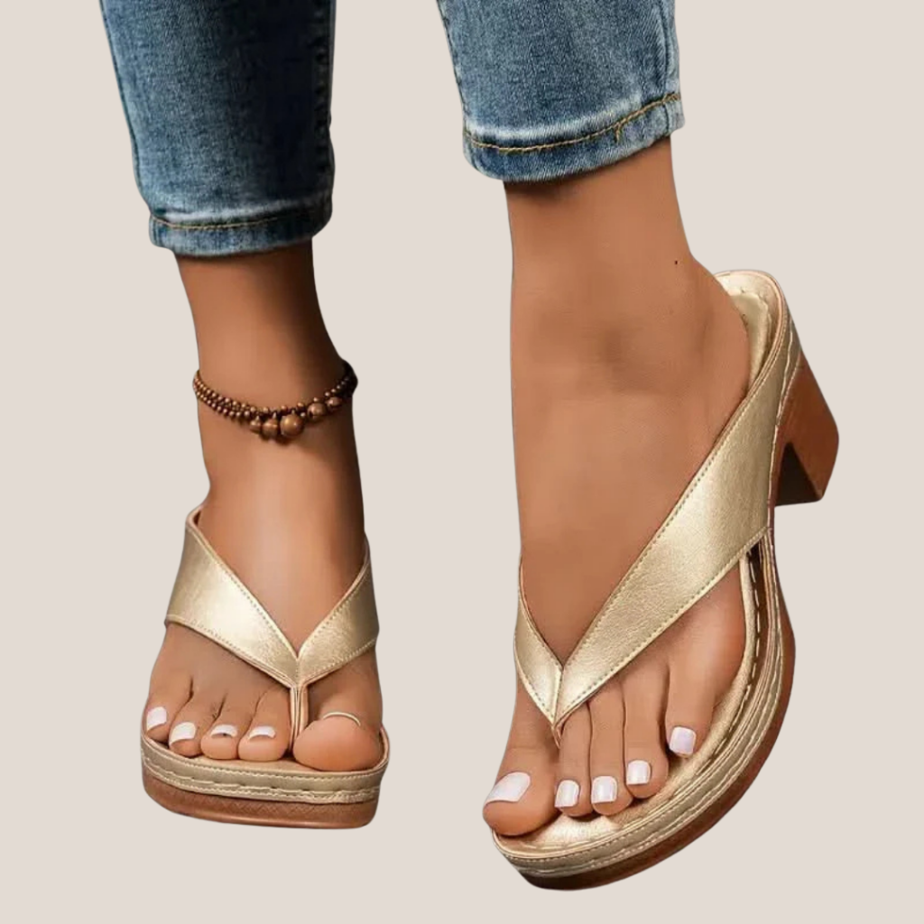MARLEA™ | COZY STEP-IN SLIPPERS