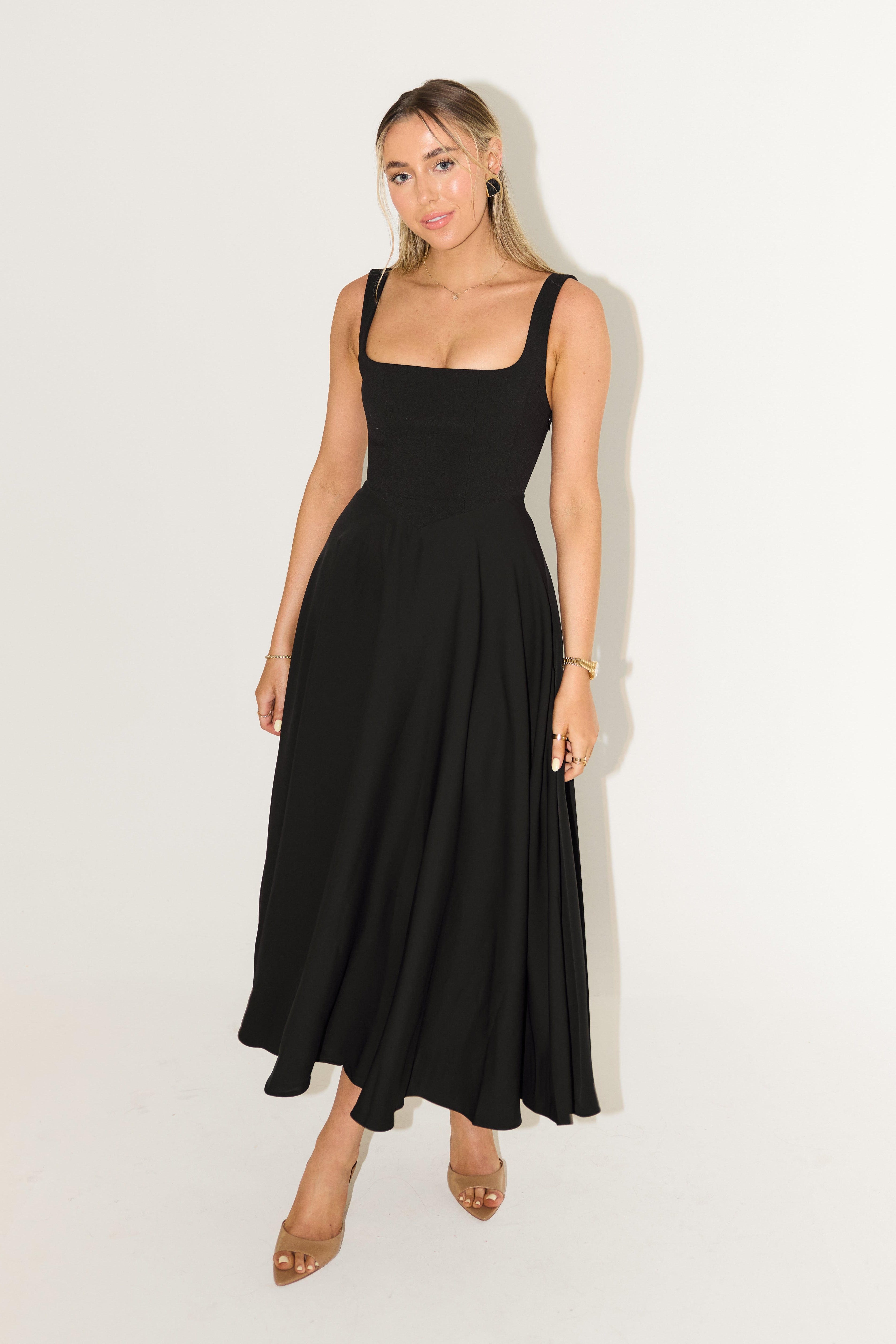 Marvella™ | Timeless Flowy Midi Dress