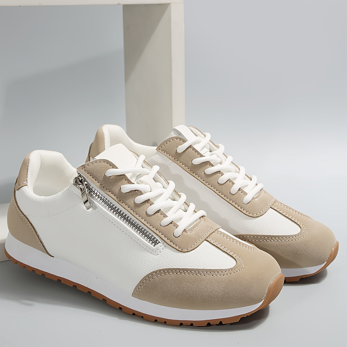 LYVORA™ | ORTHOPEDIC SUPPORT SHOE FOR EVERYDAY COMFORT