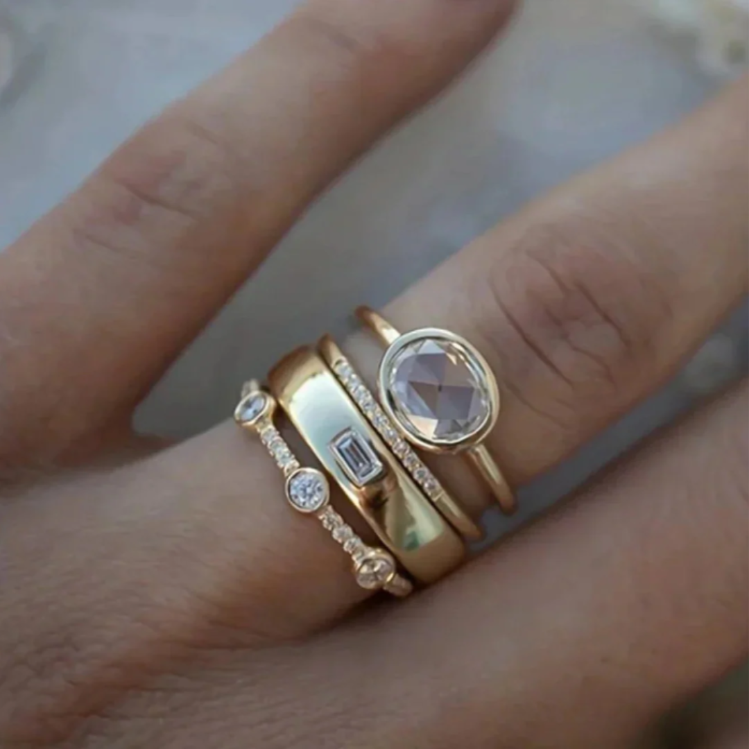 Vintage Gold Ring with Cut Zirconia