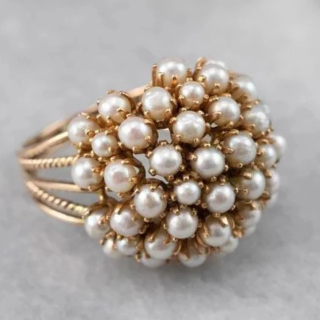 Zola Ring with Central Pearl Inlaid