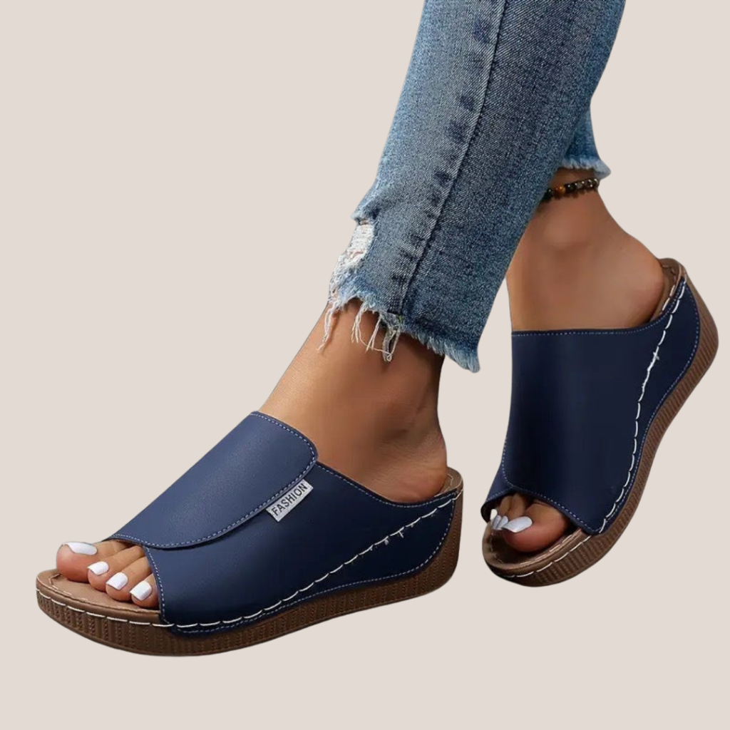 CASSARA™ | ORTHOPEDIC-STYLE SANDALS