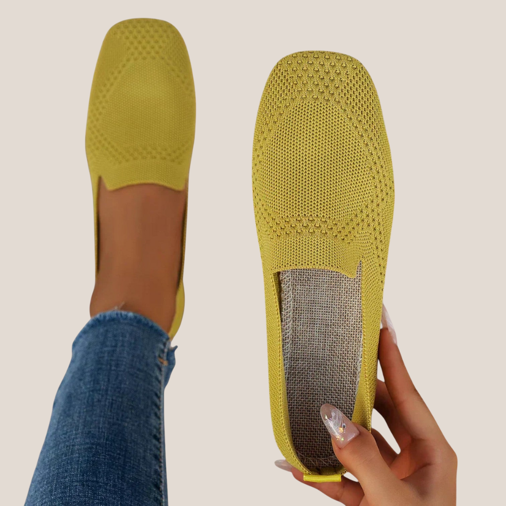 SERENZA™ | COZY FLATS