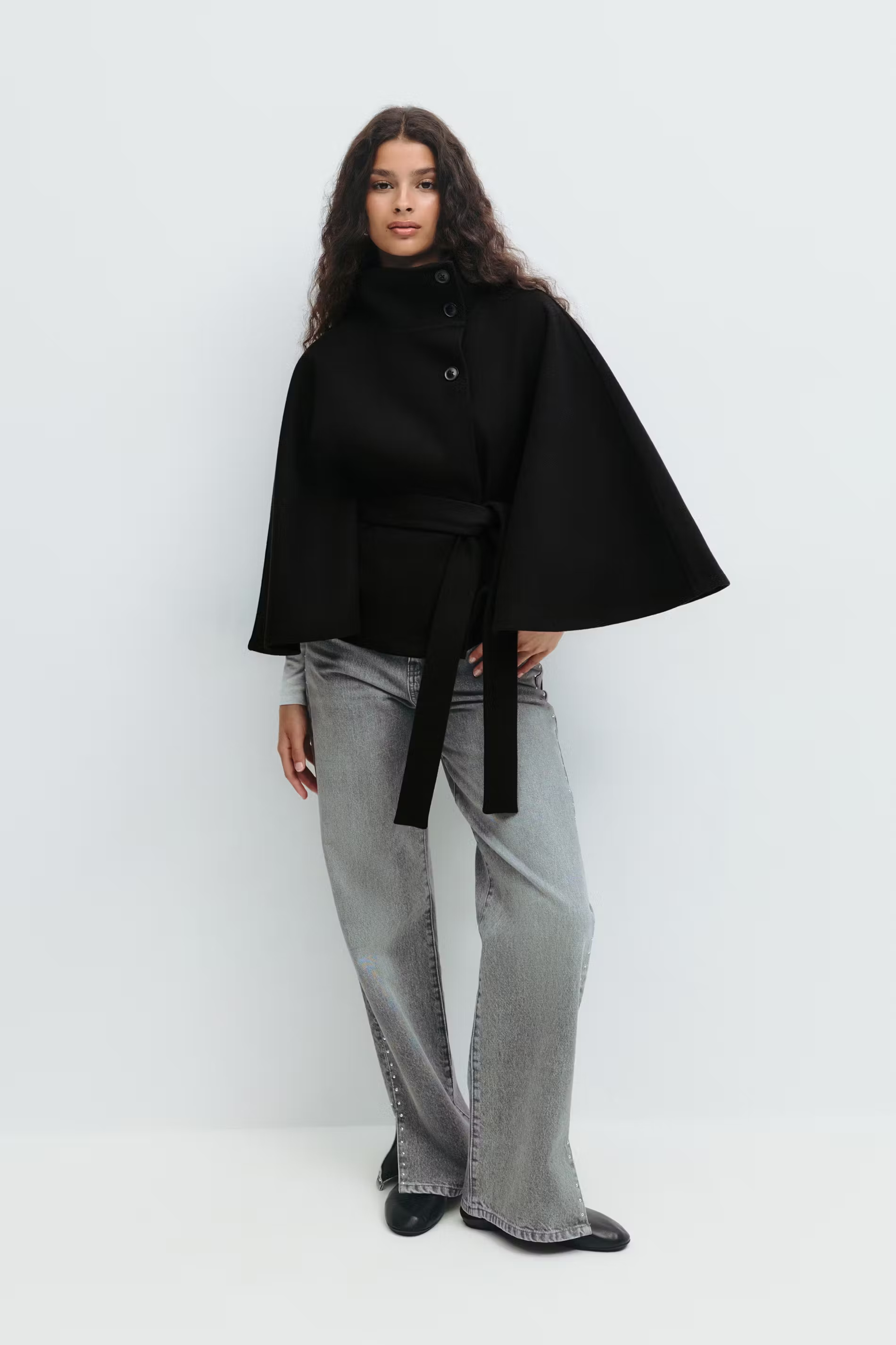 Loreza™ | Elegant Women’s Coat with Belt & High Collar