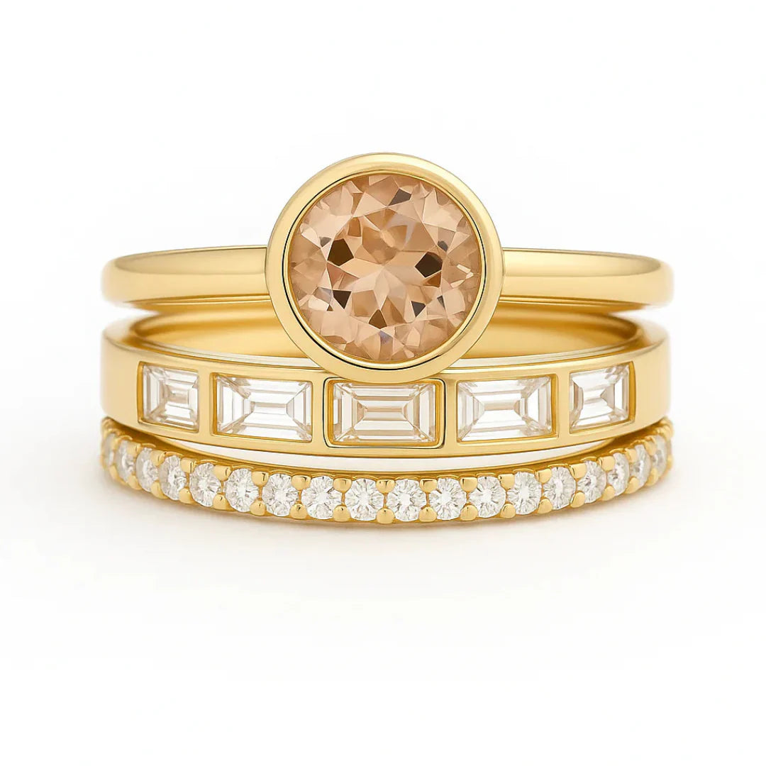 Elegant Gold Ring with Crystals Encrusted