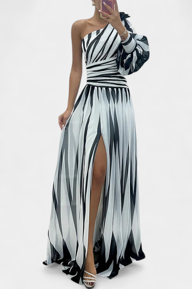 Selviana™ Elegant Maxi Dress